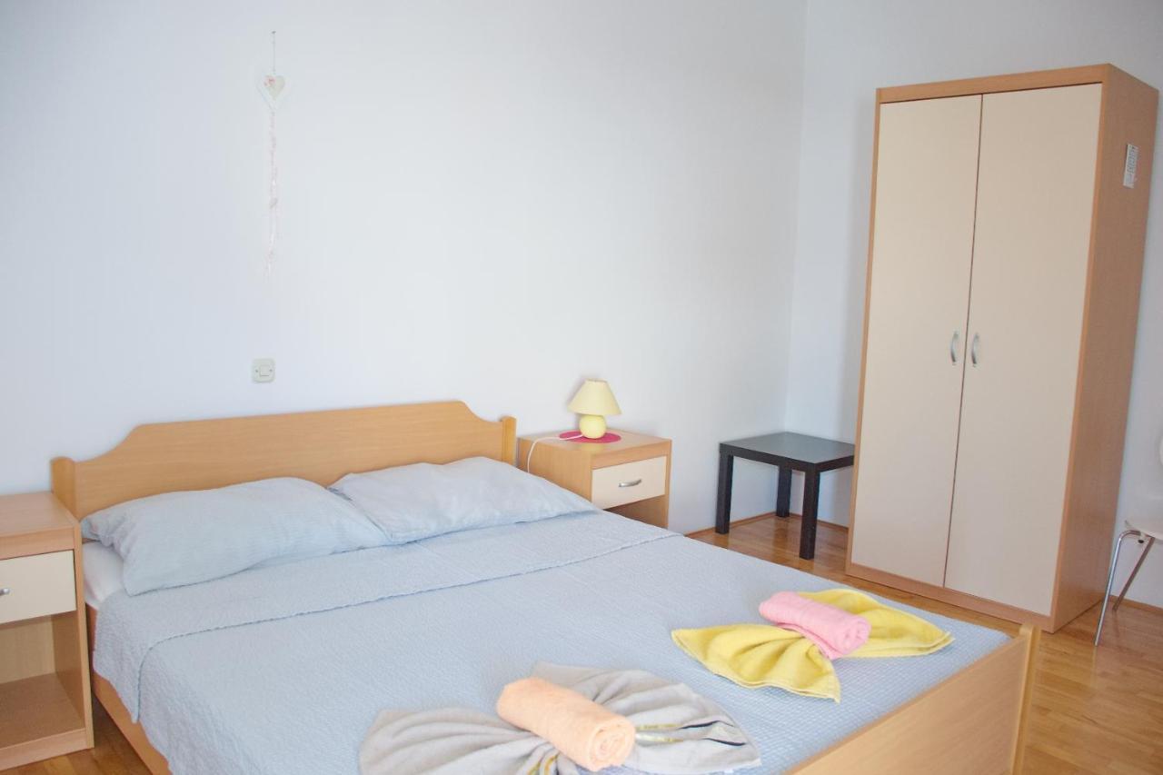 Apartments Summersong Novalja Exterior photo